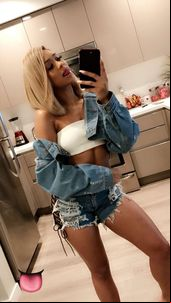 Free trailers mature blonde women